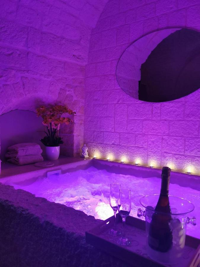 A Casodd' - Luxury Suite Ceglie Messapica Exteriör bild